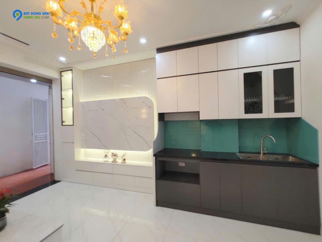 Bán nhà hà trì - hà đông - 40m2 - 5 tầng - mặt tiền 5.5m - thang máy - full nội thất