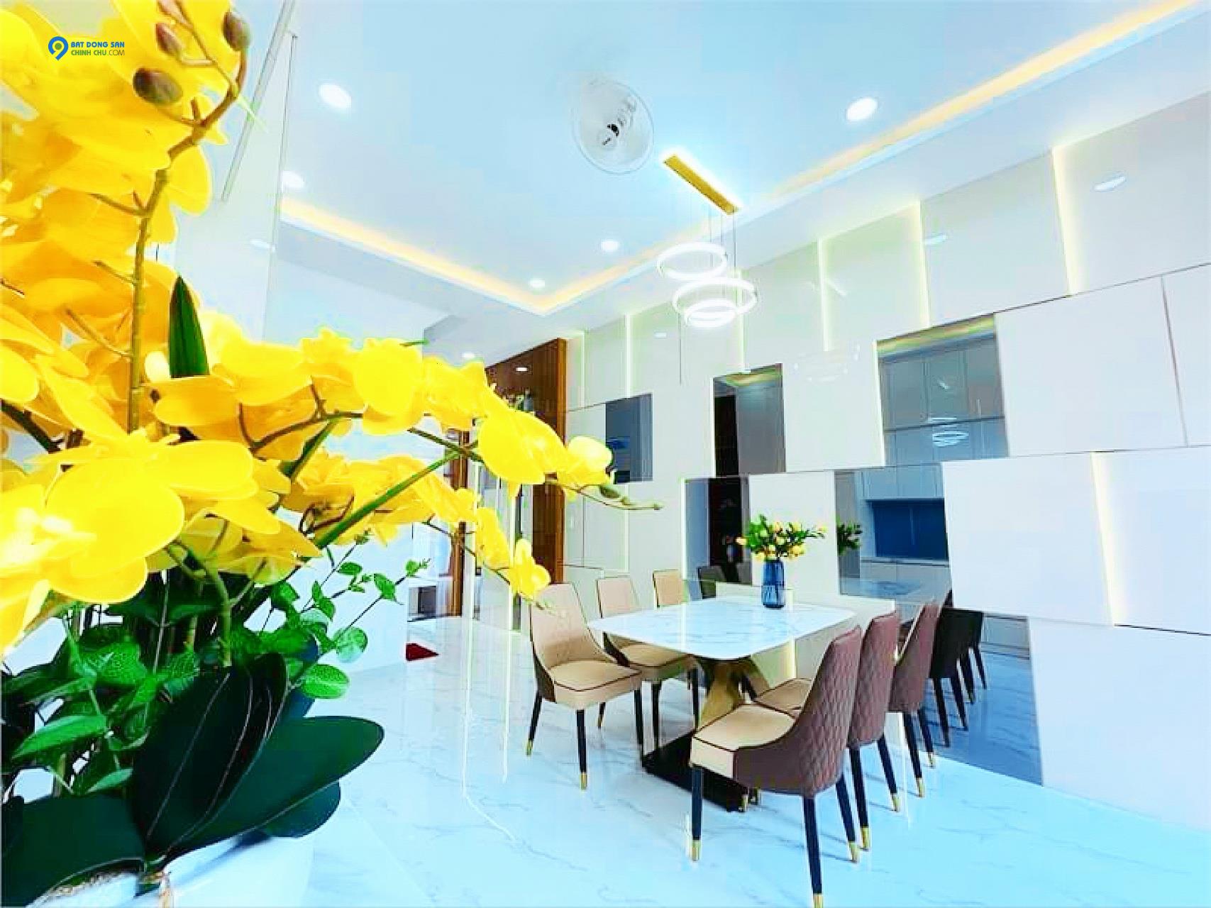 Bán nhà mặt phố mới đẹp đường Nguyễn Triệu Luật, Q. Bình Tân, vừa ở vừa kinh doanh