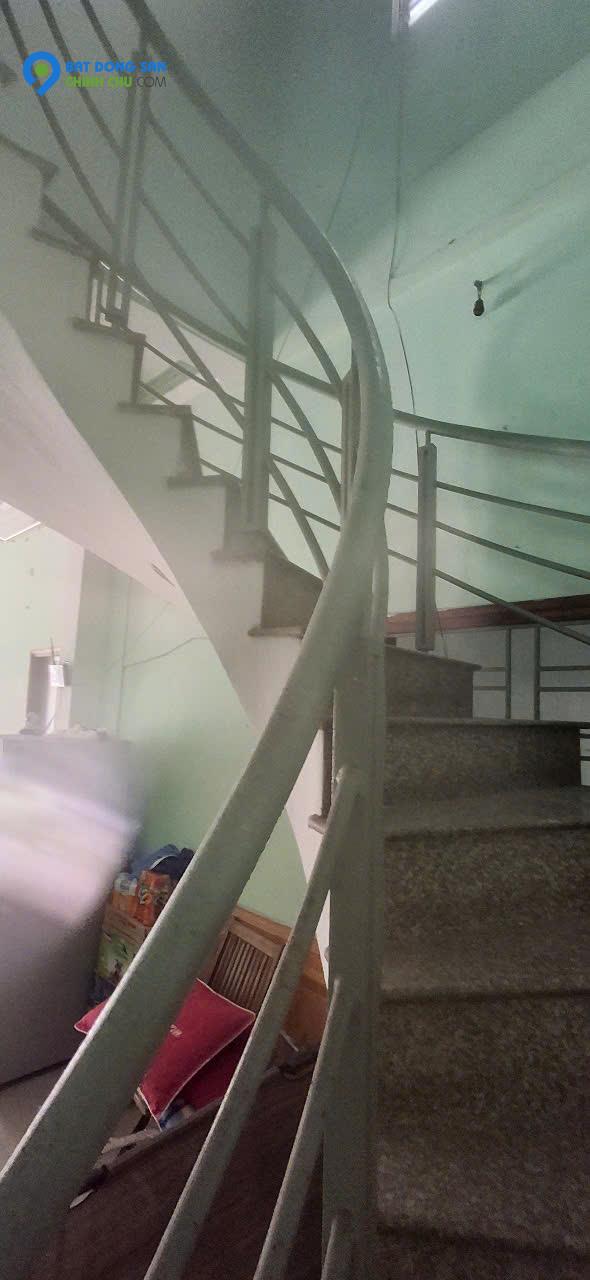 Bán nhà mặt tiền Lê Văn Hiến, Hoà Hải, Ngũ Hành  Sơn, 135m2, 2 tầng, giá 13.5 tỷ