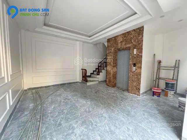 Bán nhà phố Bùi Xương Trạch Thanh Xuân 34m2x6T, ngõ ô tô tránh nhau sân thoáng, nhà mới, giá 8.45tỷ