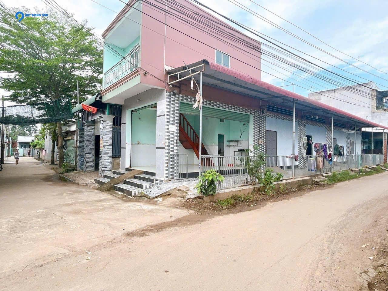 Bán nhà trọ Trảng Bom, 1 kiot và 4 phòng, giá 2.6 tỷ