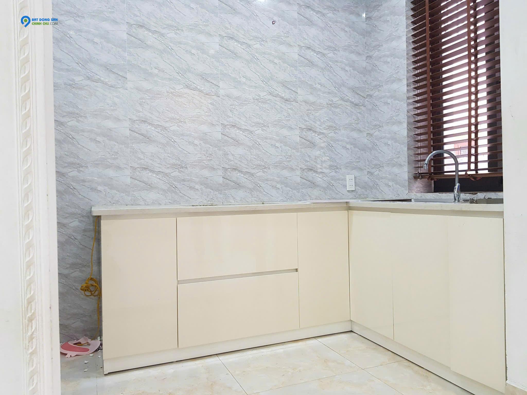 Bán nhà trong Ngõ Đà Nẵng, Ngô Quyền, Hải Phòng. Dt 60m2, giá 1ty950