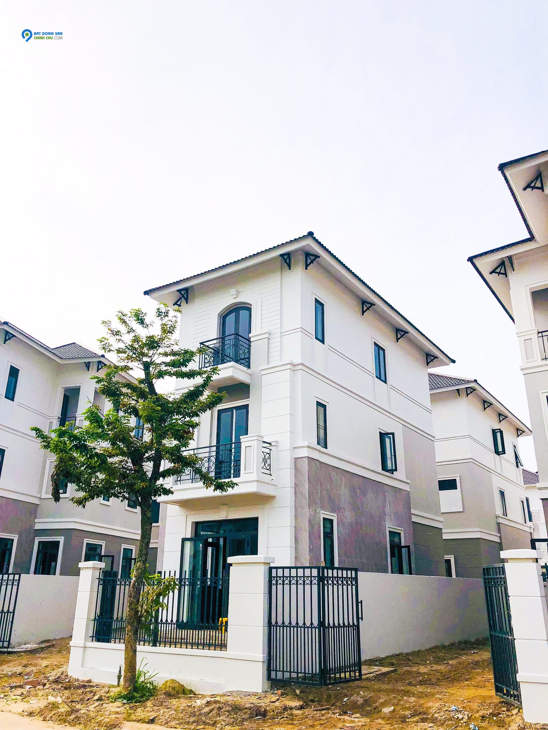 Biệt thự Centa Villas Từ Sơn 216m2 hướng nam giá 13,72 tỷ