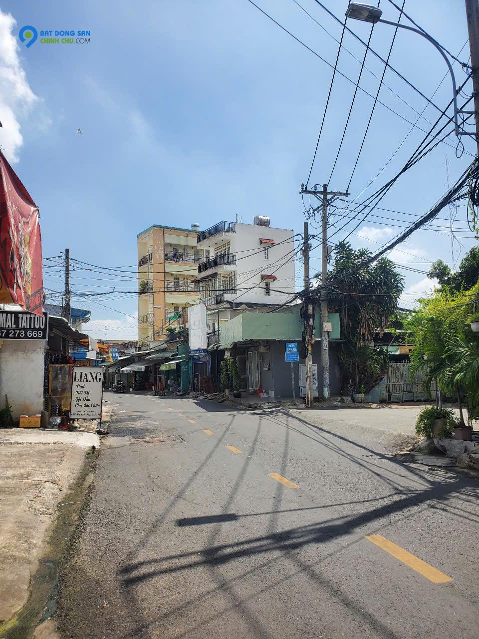 CẦN BÁN MẶT TIỀN KINH DOANH ĐƯỜNG 385, LÊ VĂN VIỆT, GIÁ 3,x TỶ
