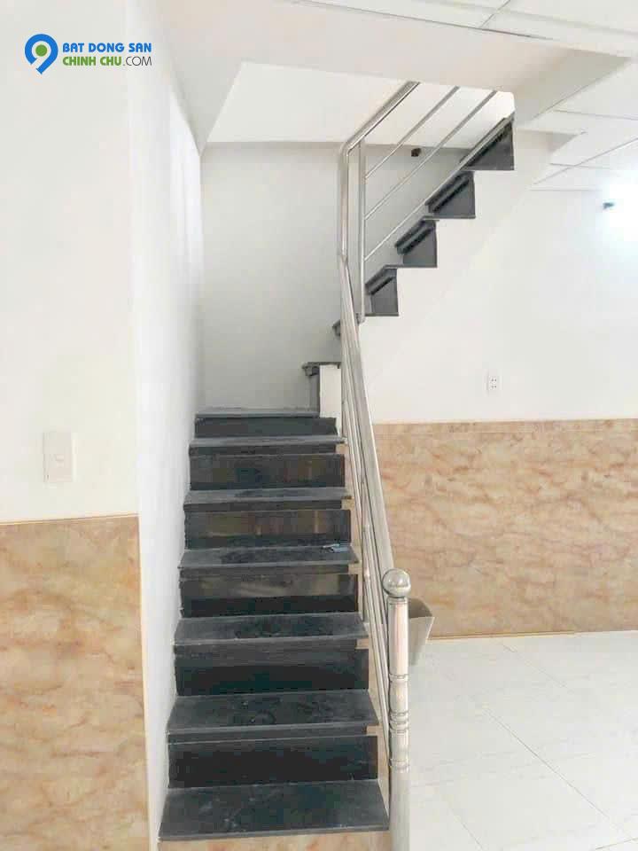 CẦN BÁN MẶT TIỀN KINH DOANH ĐƯỜNG 385, LÊ VĂN VIỆT, GIÁ 3,x TỶ