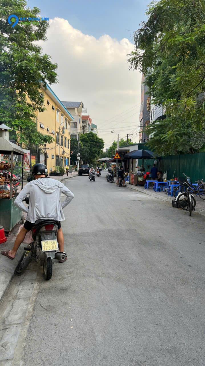 Cần Bán Mảnh Đất Siêu Đẹp - ViTri Hiếm Còn Sót Lại Tại Lai Xá Hoài Đưc - Để Ơ Hay Kinh Doanh Nhà Trọ Đều Được