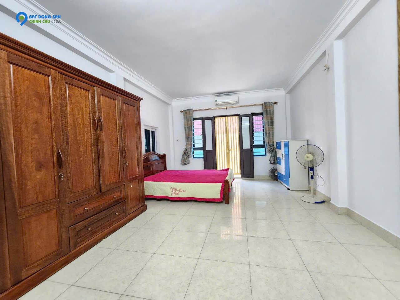 Cần Bán Nhà Nam Dư Lĩnh Nam 42m 5 Tầng 5 phòng Tặng Hết Nội Thất Sổ Đỏ
