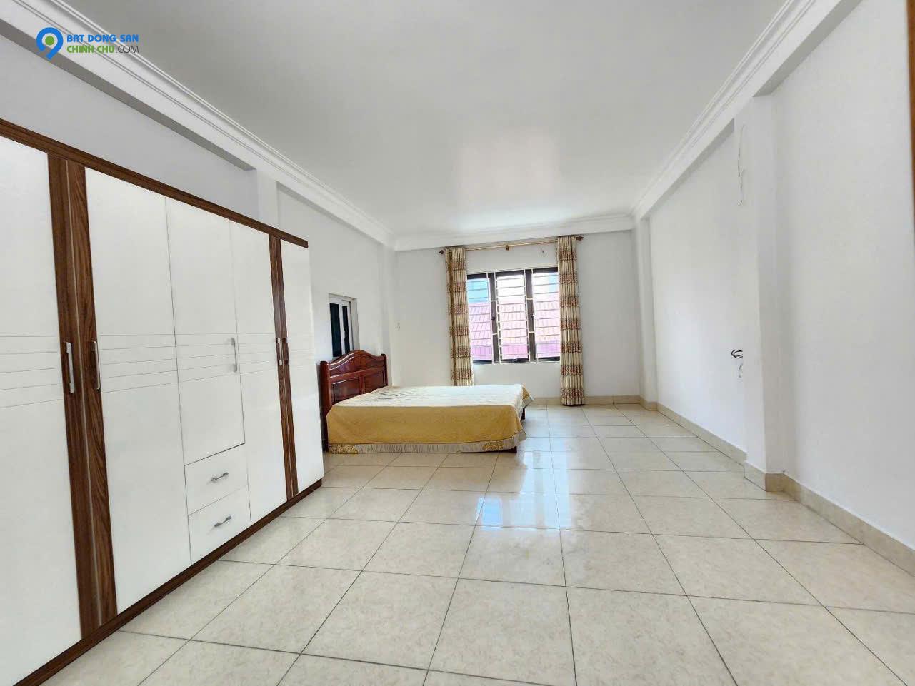 Cần Bán Nhà Nam Dư Lĩnh Nam 42m 5 Tầng 5 phòng Tặng Hết Nội Thất Sổ Đỏ