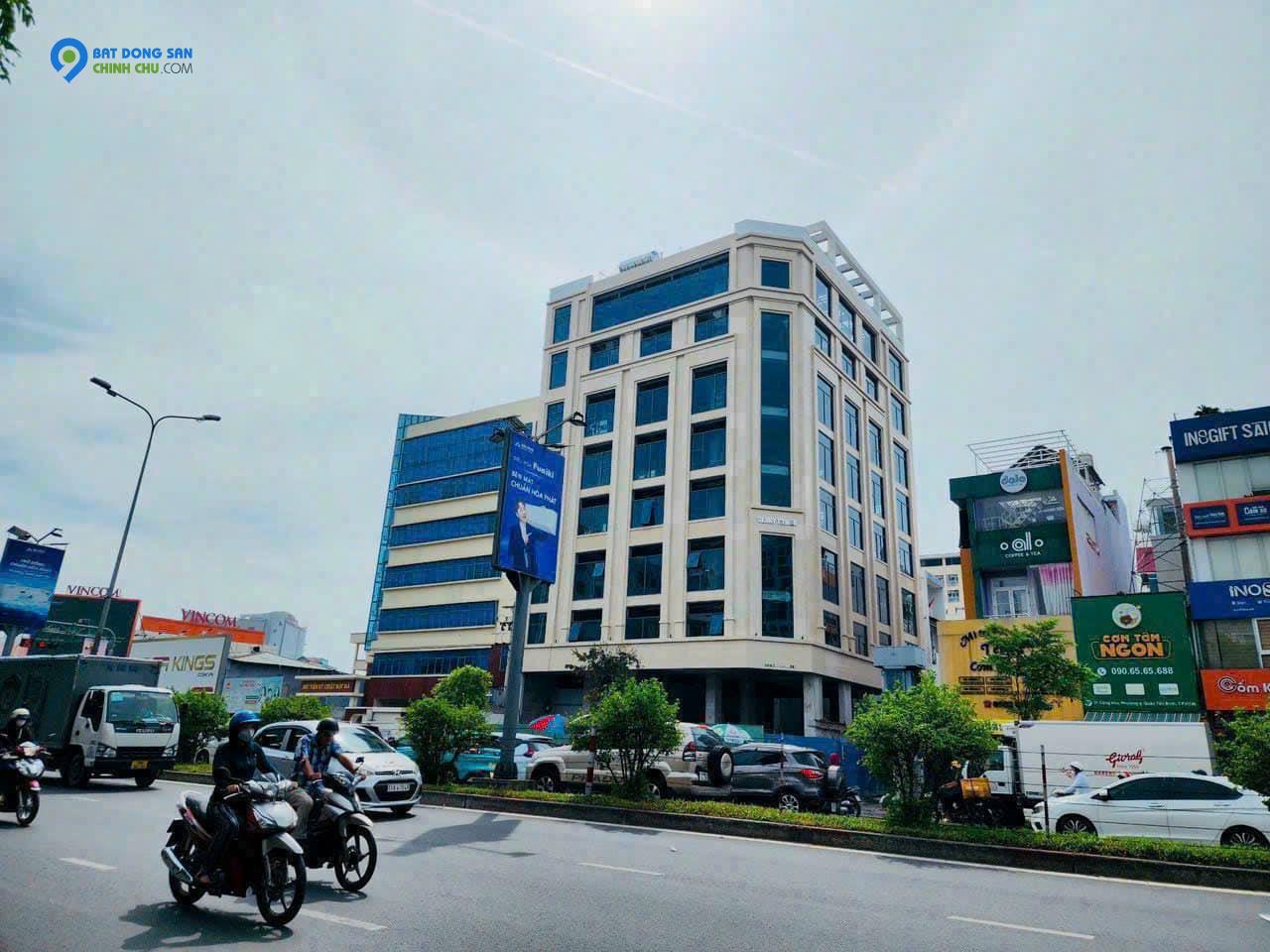 Cần Cho Thuê Tòa nhà  21-23-25-27 Cộng Hoà, P.4, Q.Tân Bình : 3000m2 sàn