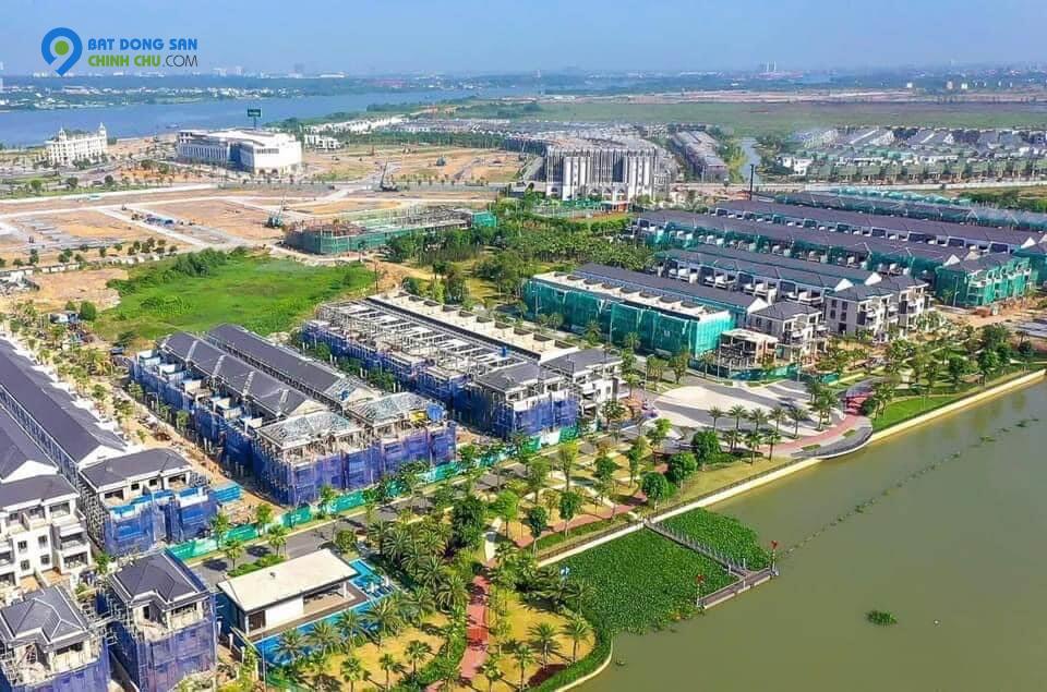 Cần bán 2 căn nhà phố Aqua City view công viên thoáng mát, khu Stella và Phoenix