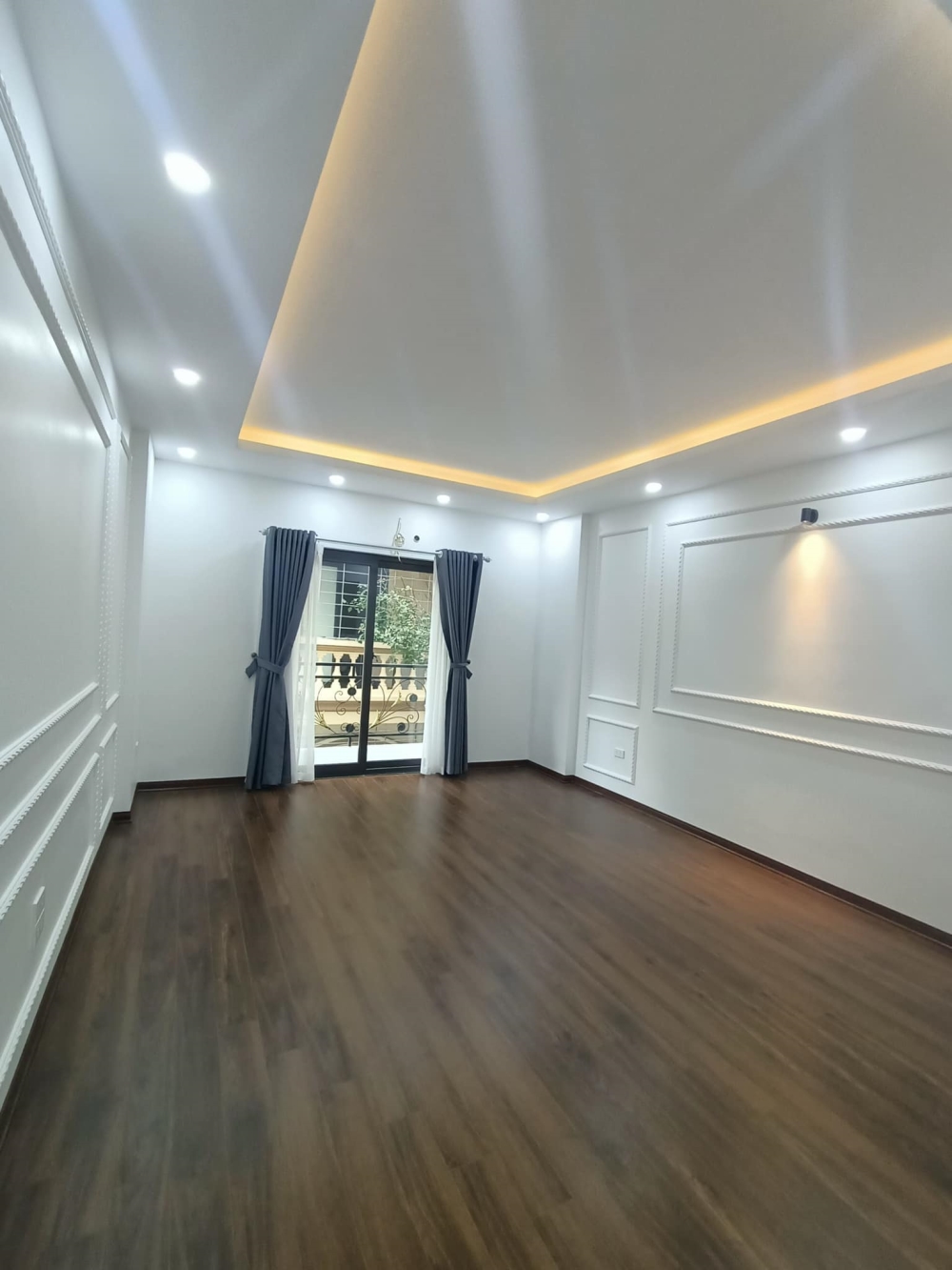 Cần bán nhà Hoàng Văn Thái, Thanh Xuân diện tích 30m2 giá 6.5 tỷ có thỏa thuận