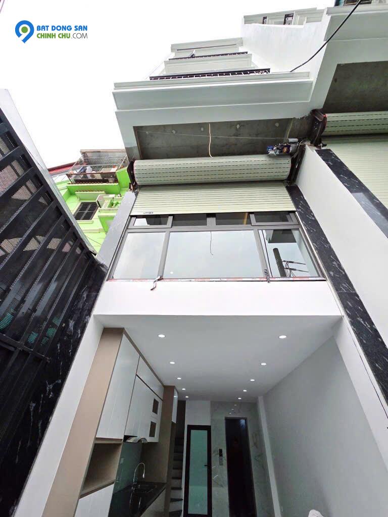 Cầu Giấy nhà mới tinh, 30m2, ngõ rộng, gần phố, 6 tầng thang máy, 8 tỷ