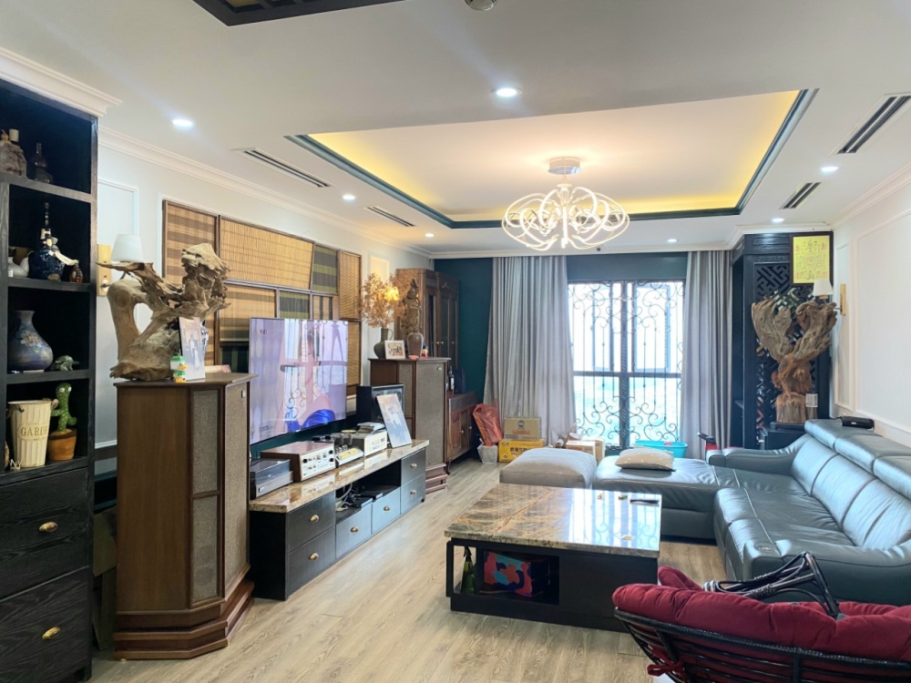 Chính Chủ Bán căn hộ Mulberry Lane, Tòa C, DT 147m2, 3pn, Tặng Full Nội Thất Nhập, Giá 5.5 Tỷ