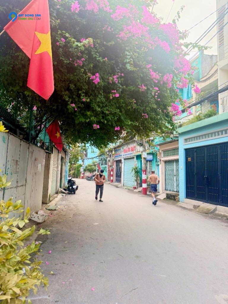 Chính chủ bán nhà 536/31 Âu Cơ, Tân Bình – Nở hậu 5.6m, xe hơi ngủ trong nhà