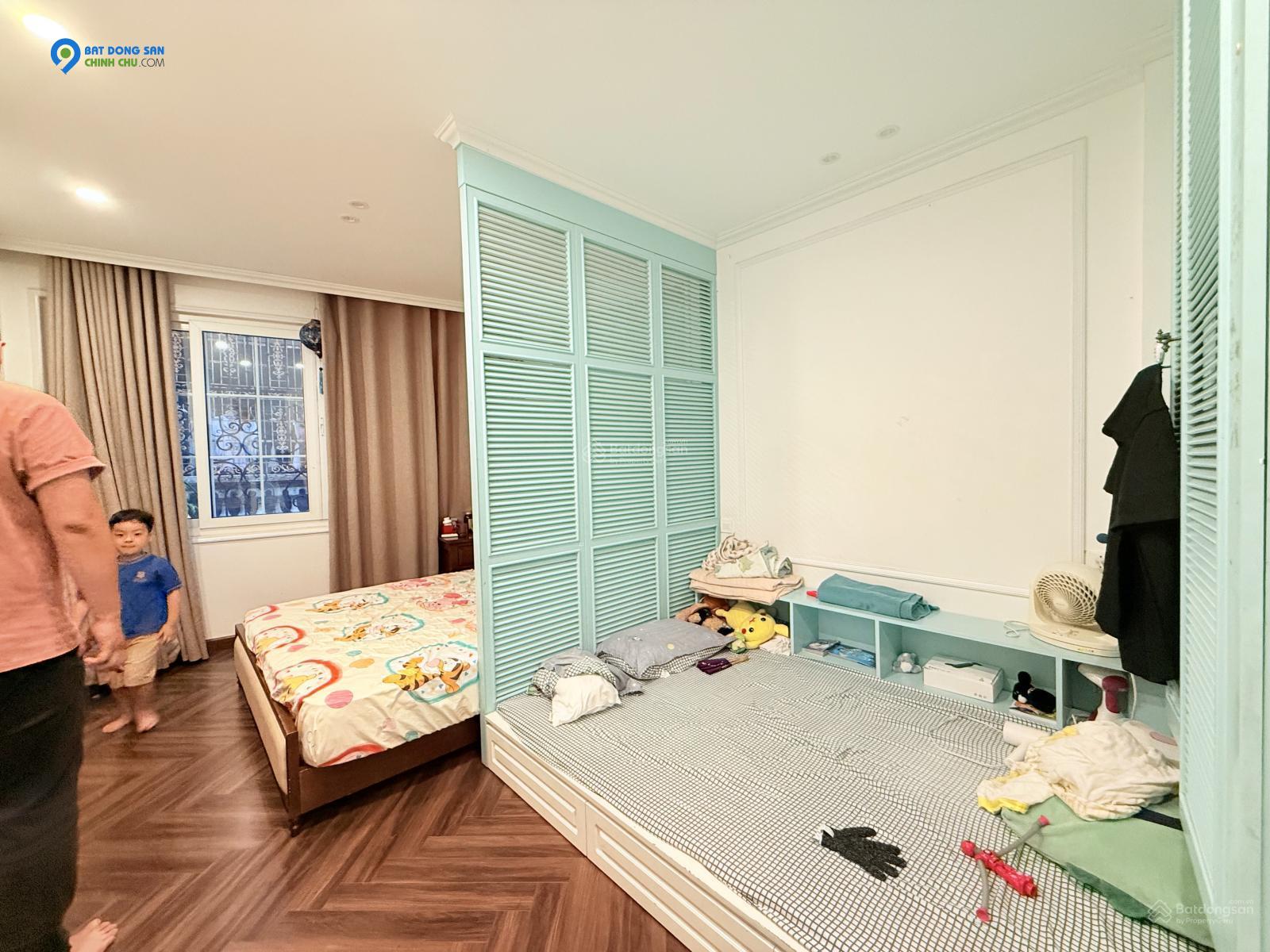 Chính chủ bán nhà ngõ 90 Đội Cấn 32m2 4 tầng 4.38 tỷ Ba Đình