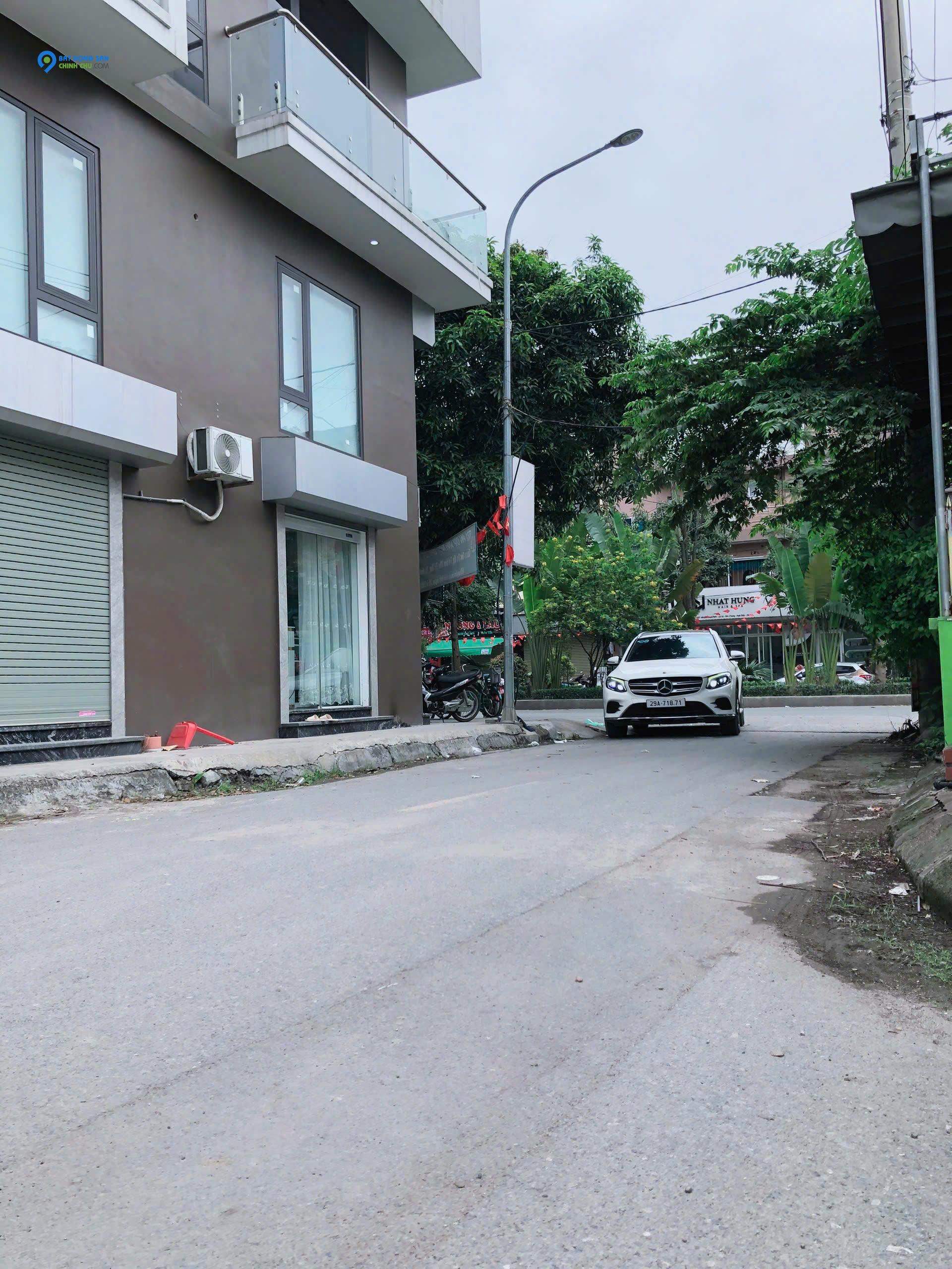 Chính chủ bán nhanh lô đất 2 mặt tiền khu Phân lô đường Ô tô tránh tại Lai Xá, Quốc lộ 32 Hoài Đức  giá chỉ 10.5 tỷ