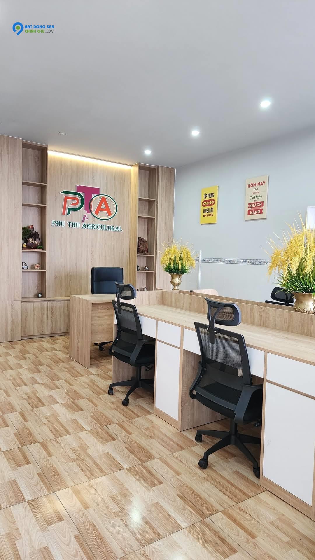 Cho thuê Phòng làm việc tại KDC Phú An, Phú Thứ, Cái Răng Cần Thơ 5 triệu/tháng. Đầy đủ bàn ghế, máy lạnh, tủ hồ sơ