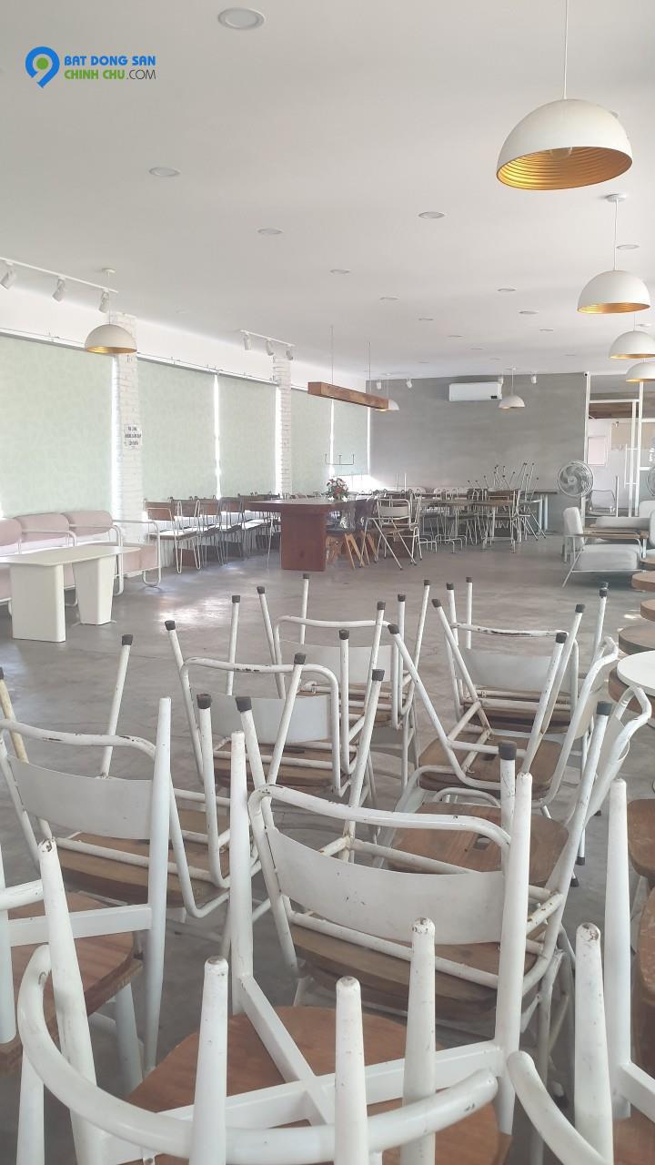 Cho thuê : hơn 1000m2 quán café sân vườn ở vnh phú.