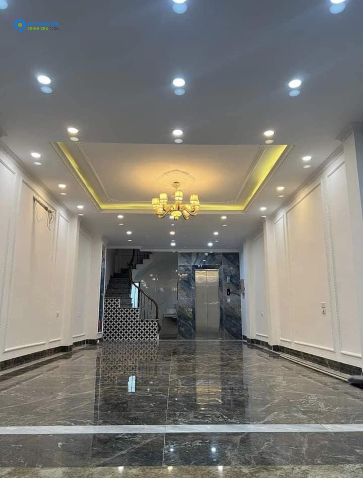 Cho thuê nhà 90m2 MT 4.8m 31triệu/tháng mặt phố Hoàng Thế Thiện Long Biên (1)