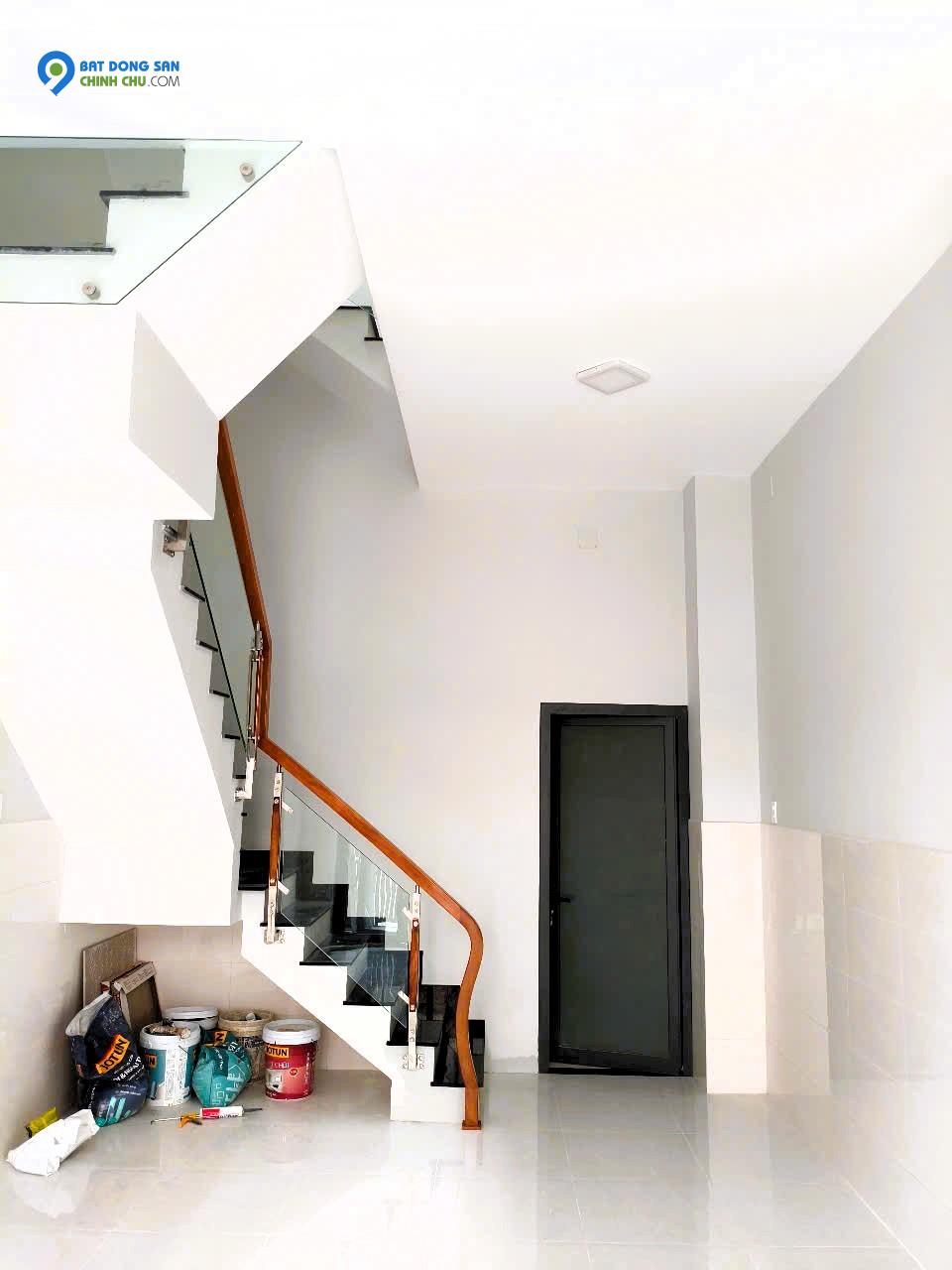 Cho thuê nhà nguyên căn đường 18, Hiệp Bình Chánh 136m2 tiện kinh doanh