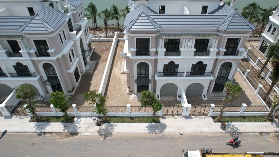 Cho thuê nhà phố Vinhomes Nguyên căn 25 triệu 417