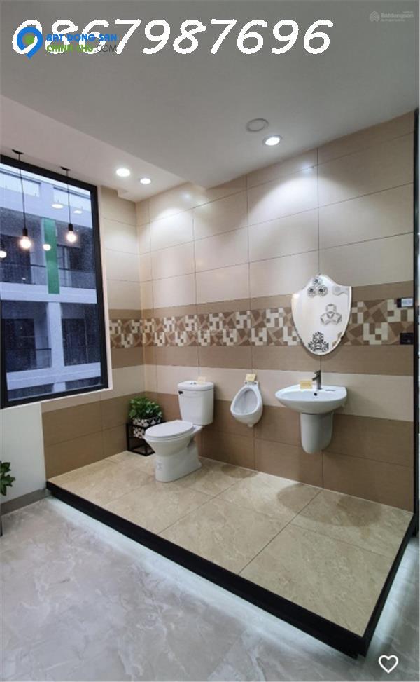 Cho thuê toà nhà kinh doanh góc 2 mặt tiền VCN Phước Hải, TP. Nha Trang