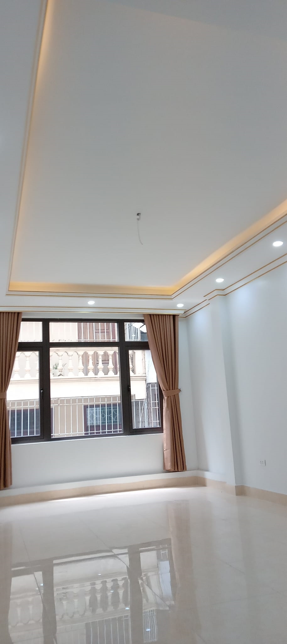 Chủ cần bán nhà Nguyễn Xiển, Thanh Xuân diện tích 52m2 giá 14.5 tỷ có thỏa thuận