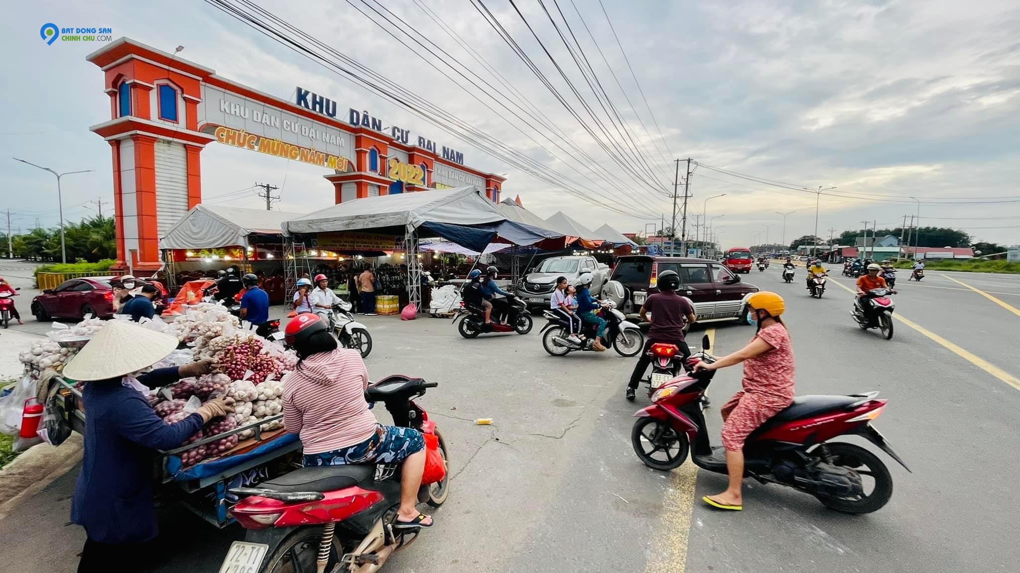 Chủ vỡ nợ bán lỗ 150m đất Đại Nam ngay trung tâm chợ, trường học, đường rộng 64m. Giá hơn 10 tr/m