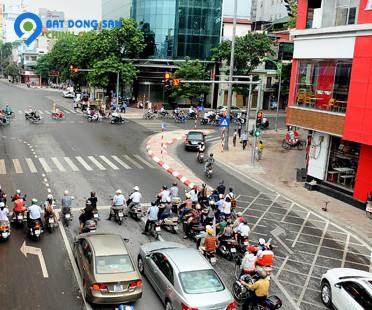 Cực HOT!! Mặt Phố Trần Khát Trân mặt tiền 6,2m vỉa hè 5m.