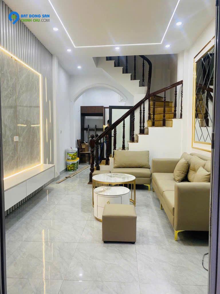 ĐẤT VÀNG PHÁO ĐÀI LÁNG - TRUNG TÂM ĐỐNG ĐA - BA BƯỚC RA ĐƯỜNG LÁNG 31M 4 TẦNG CHỈ 7.5 TỶ