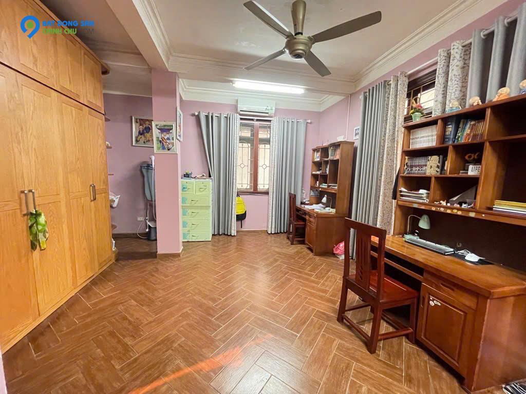 DUY NHẤT 1 CĂN MINH KHAI, Ô TÔ VÀO NHÀ KINH DOANH, DÂN XÂY, 50M2 GIÁ 17.X TỶ