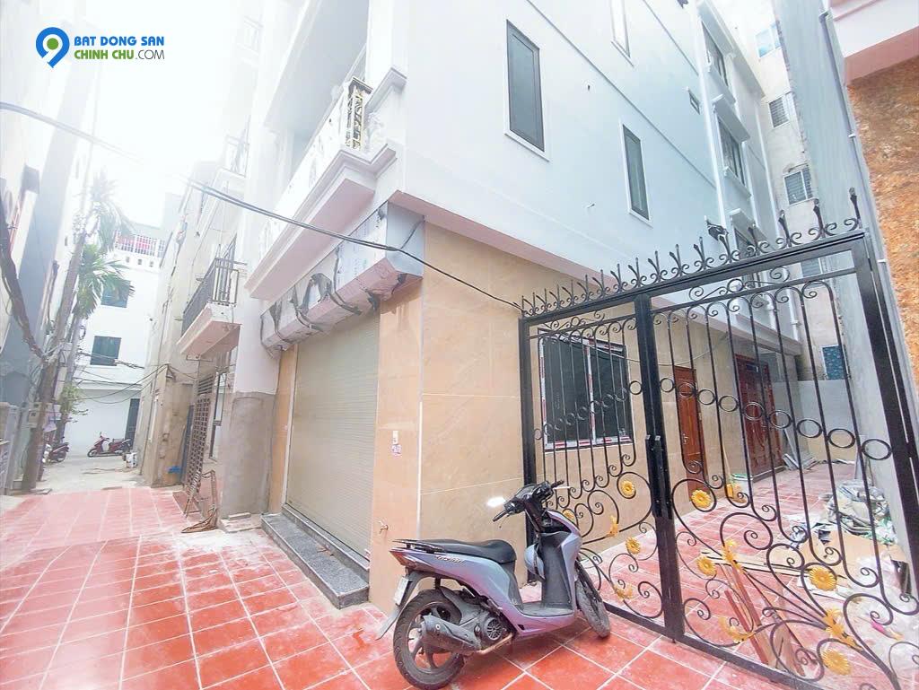 DUY NHẤT PHỐ BÀ TRIỆU 35M 5 TẦNG THANG MÁY HƠN 6TỶ MẶT TIỀN 6M.SỔ VUÔNG VẮN SẴN SÀNG SANG TÊN.