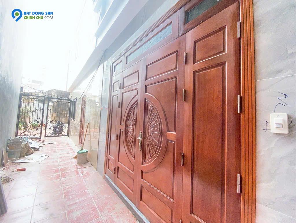 DUY NHẤT PHỐ BÀ TRIỆU 35M 5 TẦNG THANG MÁY HƠN 6TỶ MẶT TIỀN 6M.SỔ VUÔNG VẮN SẴN SÀNG SANG TÊN.