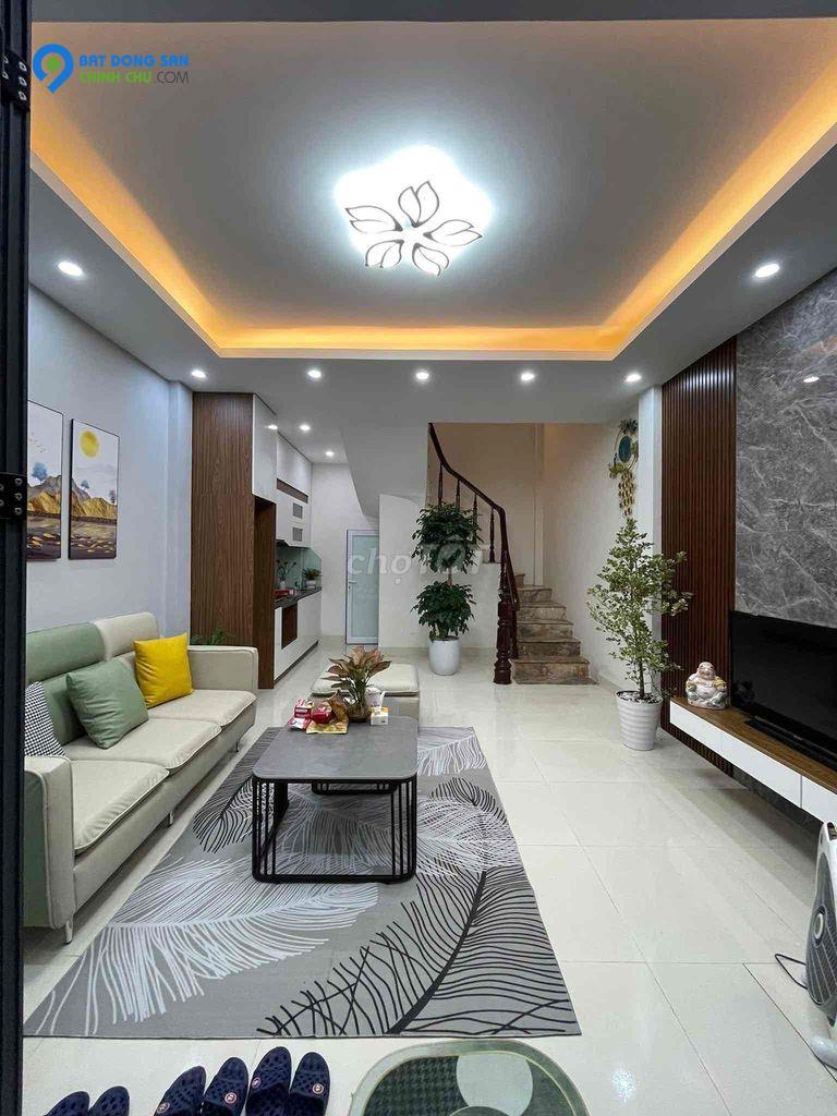 Đẹp Hiếm có! Bán nhà Kim Mã, 35m2x6T; 6,3 tỷ