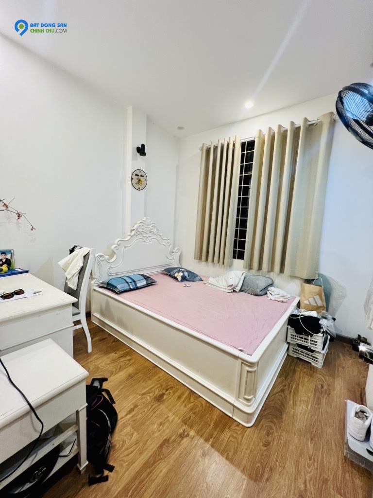 HỒ TÂY 40M NGÕ Ô TÔ VF3 ĐỖ CỬA 10M RA PHỐ 50M RA HỒ GIÁ 8 TỶ 9