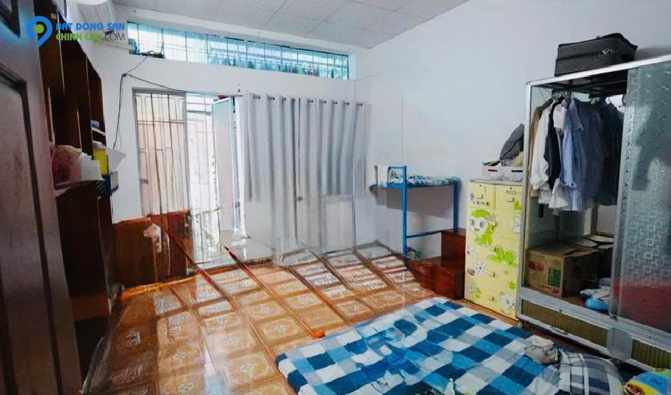 HXH NGỦ TRONG NHÀ – KẾ MẶT TIỀN – 70M² – ĐANG THUÊ 12TR/TH. NHỈNH 10 TỶ.
