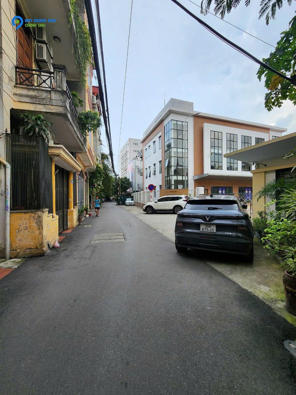LÔ GÓC 3 MẶT THOÁNG - NGÕ THÔNG LÀM VĂN PHÒNG VÀ KINH DOANH - O TÔ TRÁNH . ĐTLH 0904684381/0906195477