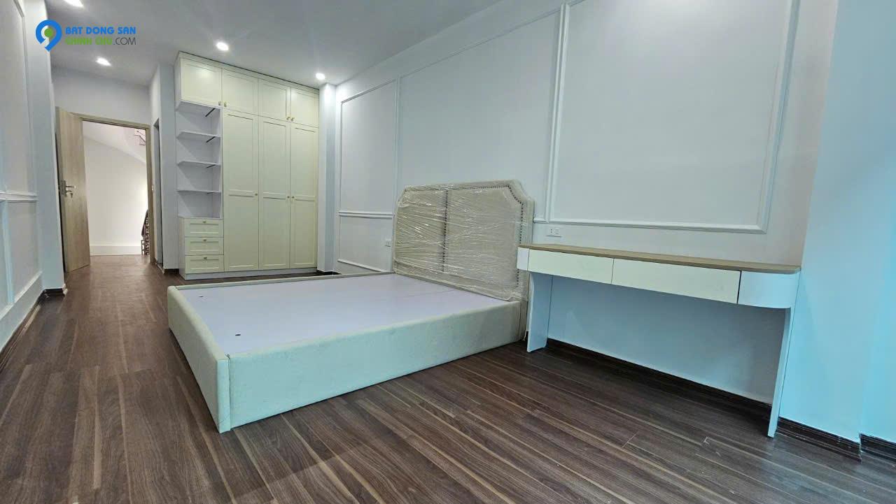 LÔ GÓC TRUNG TÂM VĂN QUÁN, NGÕ RỘNG VF3 ĐỖ CỬA, Ô CHỜ THANG MÁY MINI, NHỈNH 7 TỶ