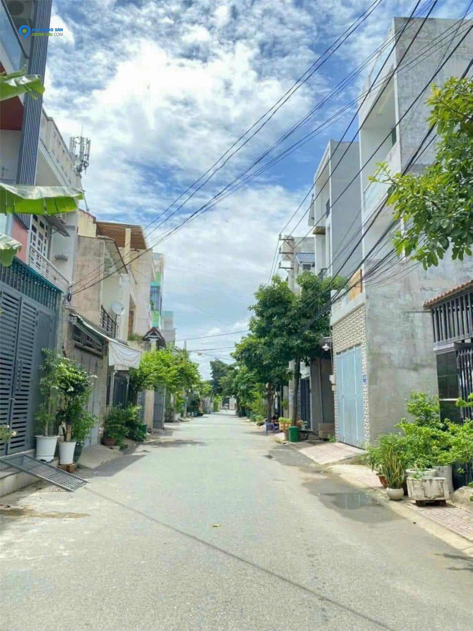 Lô đất rẻ nhất Samsung Village, Bưng Ông Thoàn, Phú Hữu, DT 51,6m2 giá 3,15 tỷ - LH 0911242789