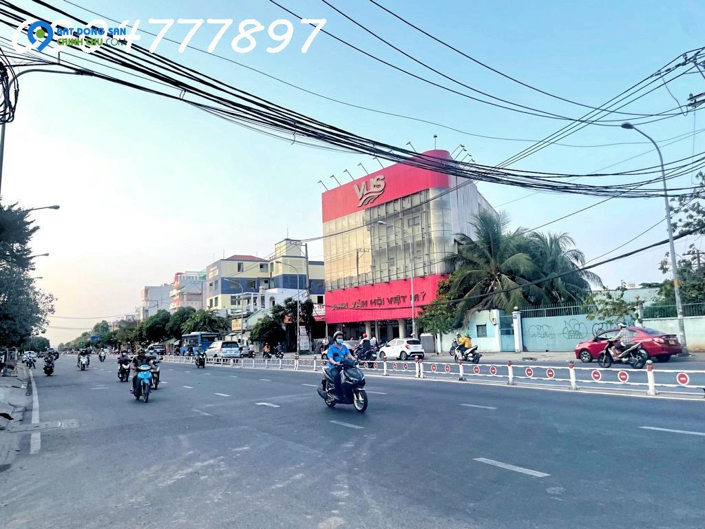 MẶT TIỀN TÊN LỬA BAO HIẾM LÔ GÓC KHÔNG LỘ GIỚI - GẦN AEON MALL BÌNH TÂN - CHÍNH CHỦ 40 NĂM - GIÁ ĐẦU TƯ CỰC TỐT 547M2 CHỈ 76 TỶ