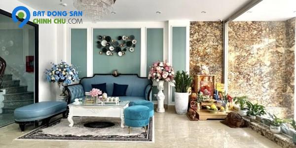Mặt Phố Lô Góc Hoàng Quốc Việt 3 Thoáng 80m2 hơn 42 tỷ