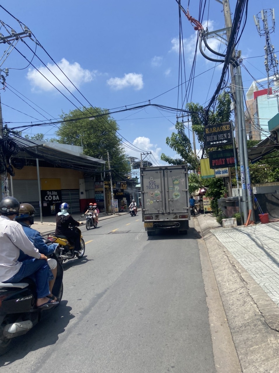 Mặt Tiền Mã Lò . Bình Tân.