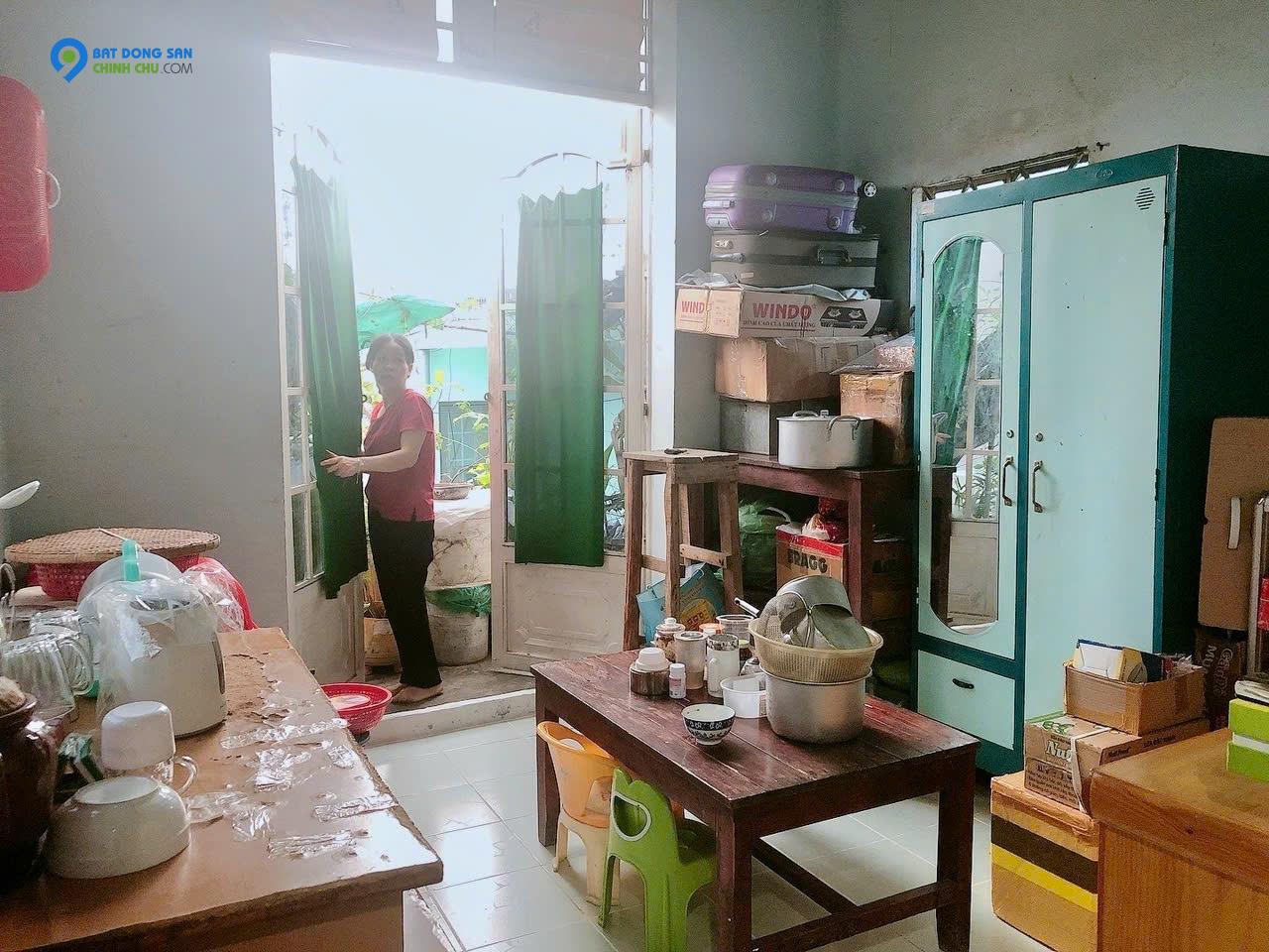 NHÀ 1 TRỆT 1 LẦU 80M2 + 4 PHÒNG TRỌ - SÁT CHỢ DĨ AN 2 - KẾ BÊN KCN - GIÁ MỀM ĐẦU TƯ!