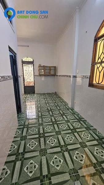 NHÀ CẤP 4 HXH (5.8M x 17M ) CHỈ 6 TY
