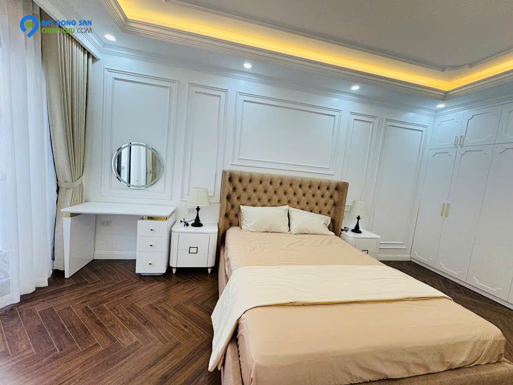 NHÀ ĐẸP 5 TẦNG THANG MÁY - Ô TÔ ĐỖ CỬA - HAI BÀ TRƯNG GIÁ 14.8 TỶ