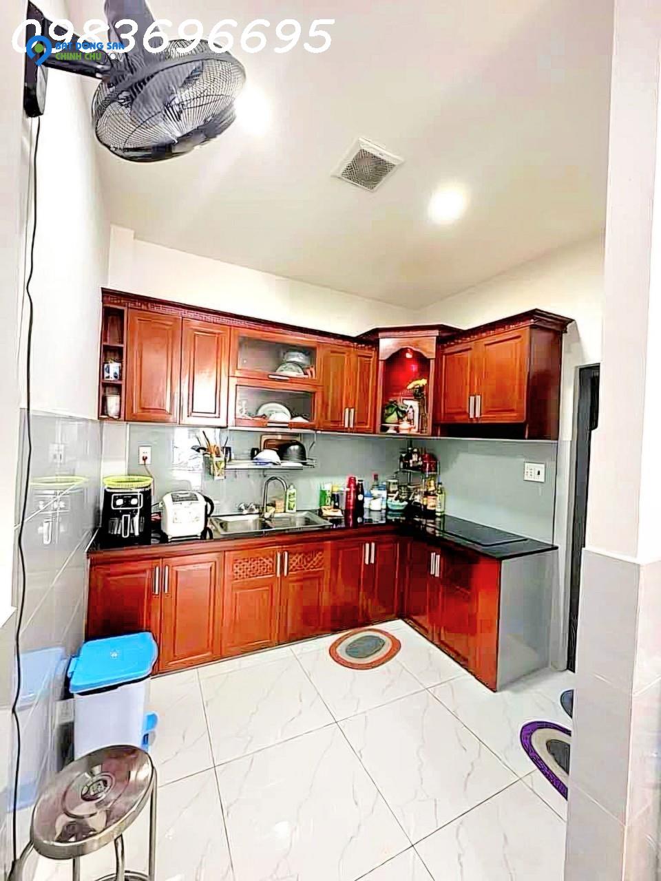 NHÀ ĐẸP BÌNH TÂN NGAY AEON MAIL 4*17 m,1 TRỆT 3 LẦU SÂN THƯỢNG GIÁ CHỈ 5.TỶ NHỈNH