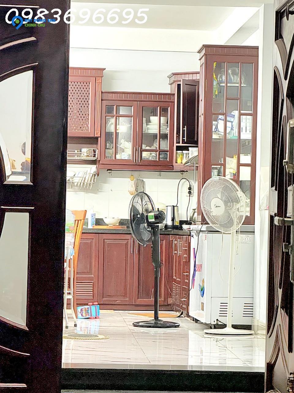 NHÀ ĐẸP BÌNH TÂN NGAY AEON MAIL 4*17 m,1 TRỆT 3 LẦU SÂN THƯỢNG GIÁ CHỈ 5.TỶ NHỈNH