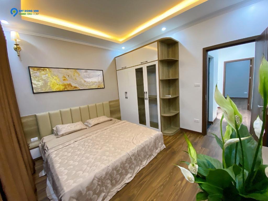 NHÀ ĐẸP NGÕ THÔNG XUÂN THỦY, 5 TẦNG, 52M2 CHỈ 9,45 TỶ