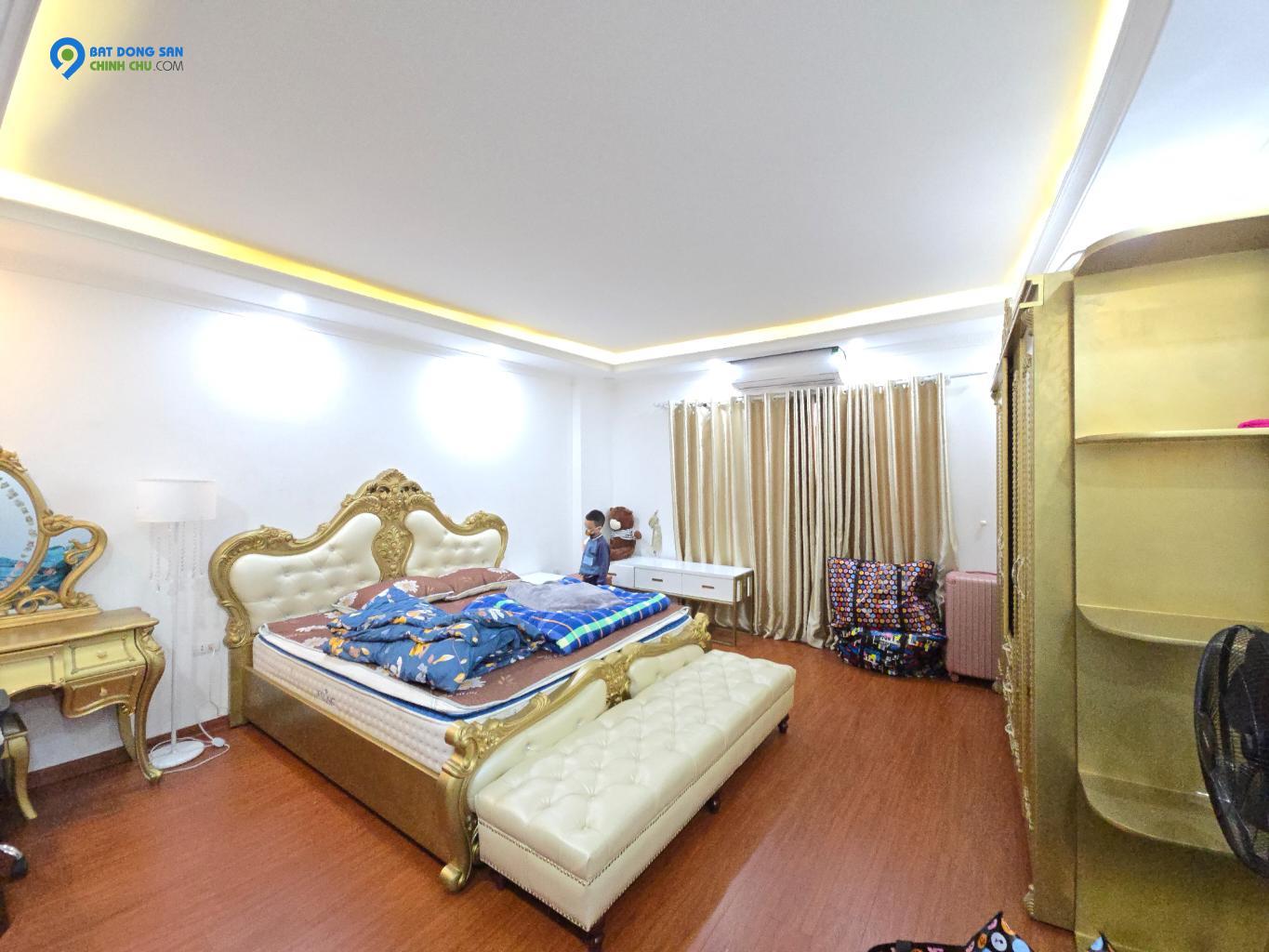 NHÀ ĐẸP THẠCH BÀN - AEON MALL - Ô TÔ ĐỖ CỬA - TẶNG NỘI THẤT 500TR - CHỈ HƠN 5 TỶ