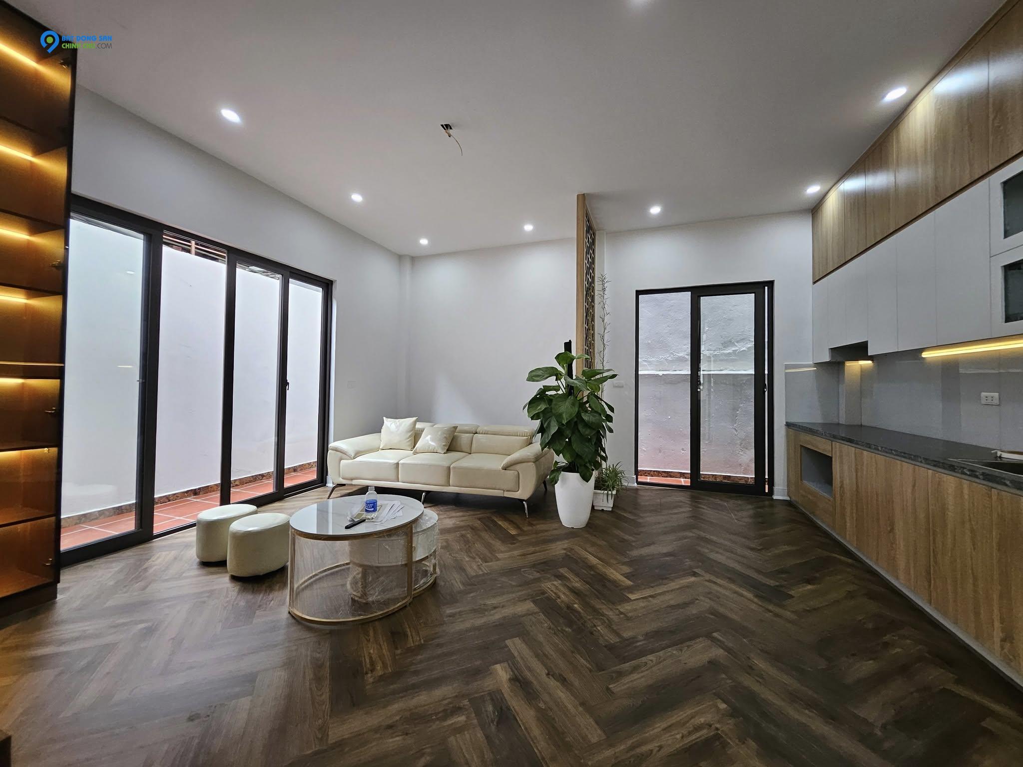 NHÀ ĐẸP THANH TRÌ – SỔ ĐỎ NỞ HẬU - FULL NỘI THẤT - 65m²